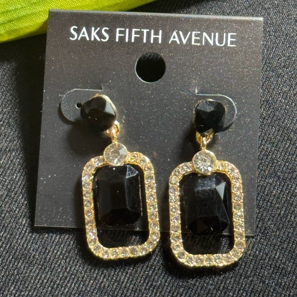 Saks Fifth Avenue Black Crystal Gold Statement Earrings 1.5in - Picture 2 of 9
